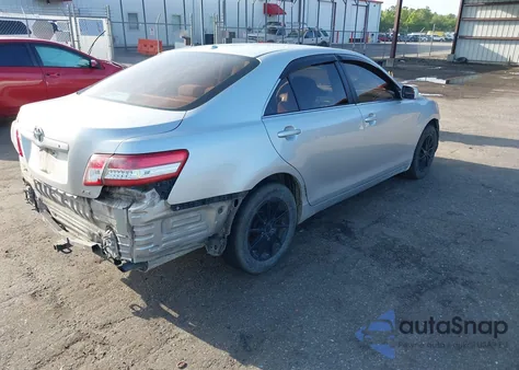 2011 Toyota Camry Le z USA, uszkodzony, nr VIN 4T1BF3EK9BU690874